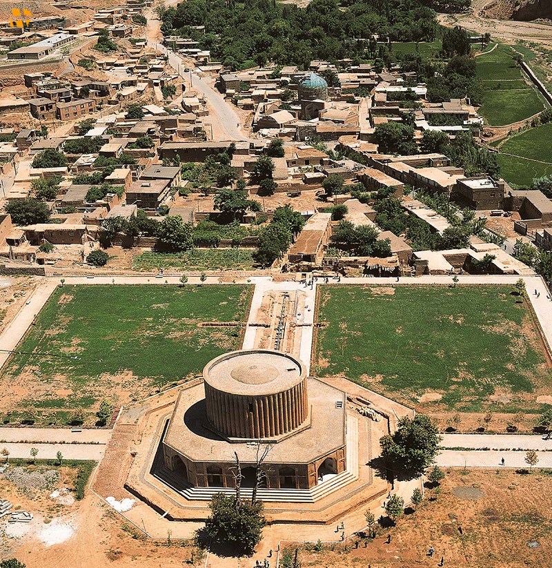 عمارت خورشید در کلات عمارت خورشید کلات