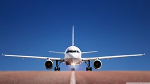 بیشترین زمان پرواز هواپیمای مسافربری چند ساعت است؟ 