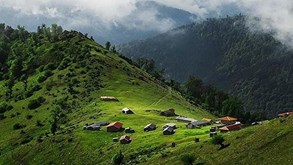 ویلاهای ییلاقی گیلان در تابستان فرار از گرمای شهر