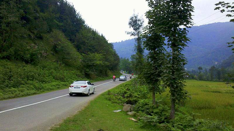 تور لاهیجان