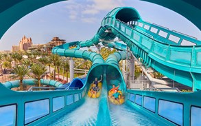 از سواحل مرجانی کیش تا سواحل جمیرا دبی؛ تجربه تفریحات آبی در خلیج فارس